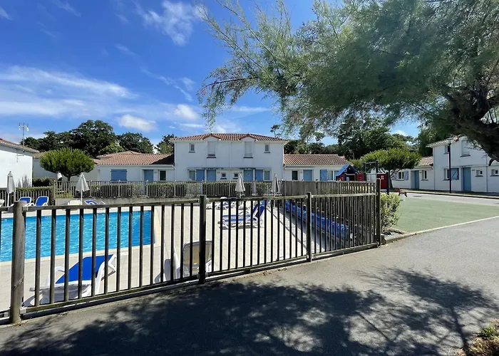 Maisonnette 4 pers avec terrasse privée et accès piscine, proche océan - Saint-Brevin-les-Pins - FR-1-364-102