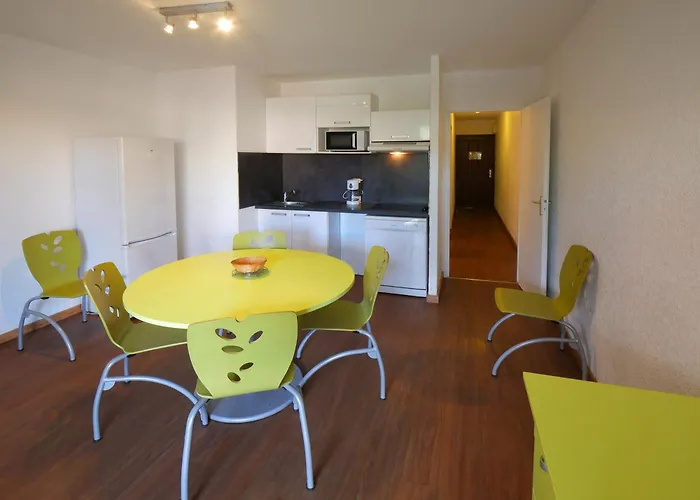 Hôtel de plage: ULVF Les Girelles