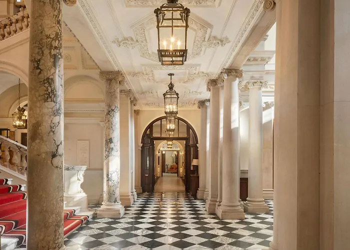 Hôtel de luxe: Raffles London At The Owo