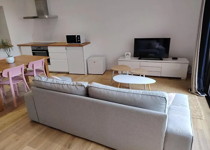 Le DenysPuech 55m2 plein centre avec jardin!