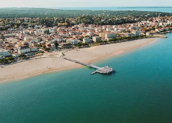 Appartement T2 - Accès plage et commerces - Parking inclus - FR-1-474-6