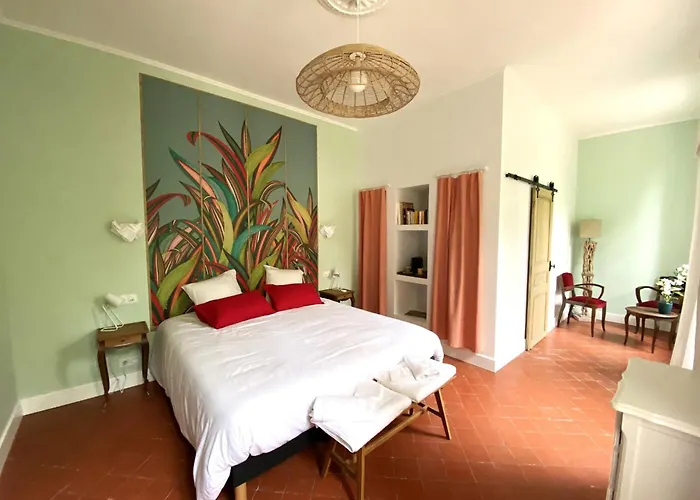 Hôtel central: Domaine de Lanis - Chambres d'hôtes avec parc et piscine