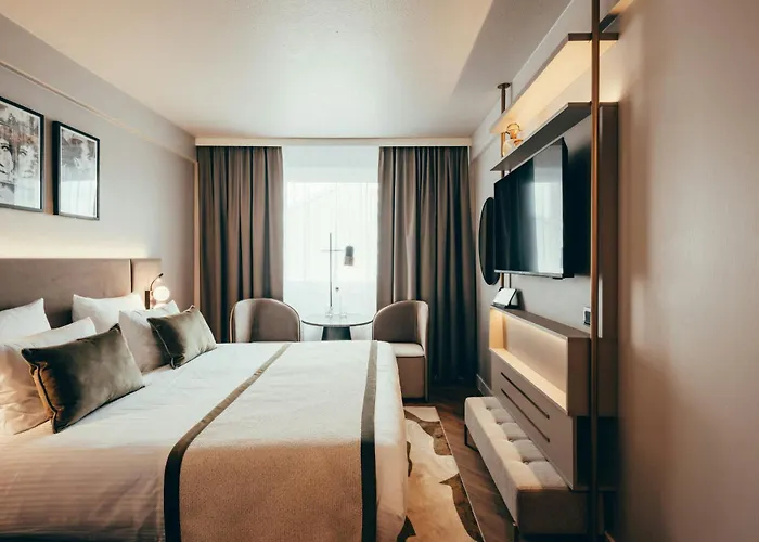 Leonardo Hotel Koeln