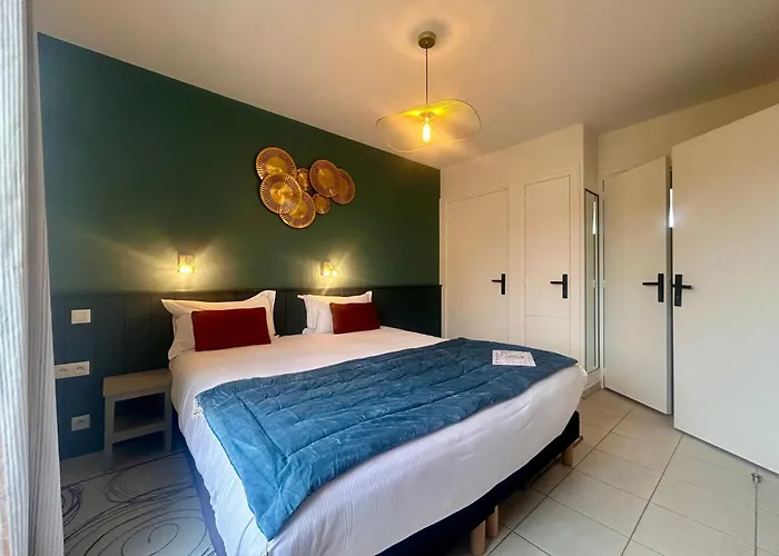 BRIT HOTEL Confort de Lannion vers Perros-Guirec