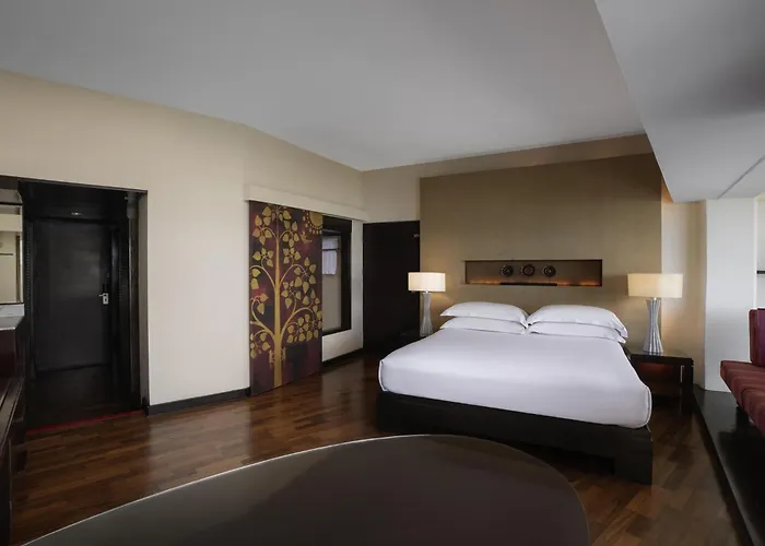 Resort: Pullman Phuket Karon Beach Resort