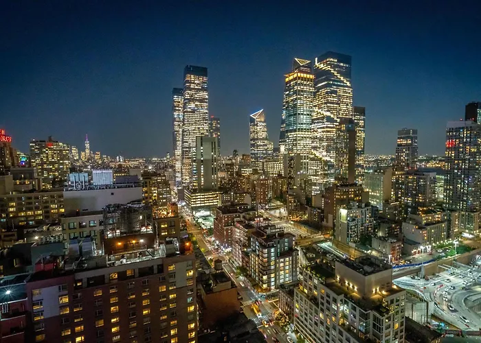 Doubletree By Hilton New York Times Square West