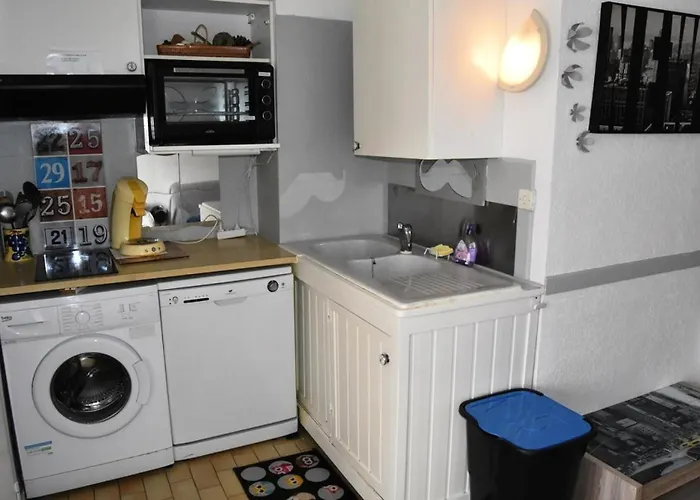 Résidence Les Arenes - APPT T2 CAB OU MEZZ 6 couchages PORT LEUCATE MAE-6734