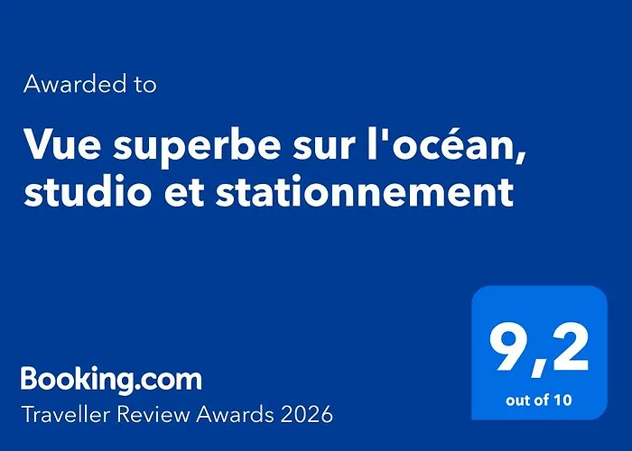 Vue superbe sur l'océan, studio et stationnement