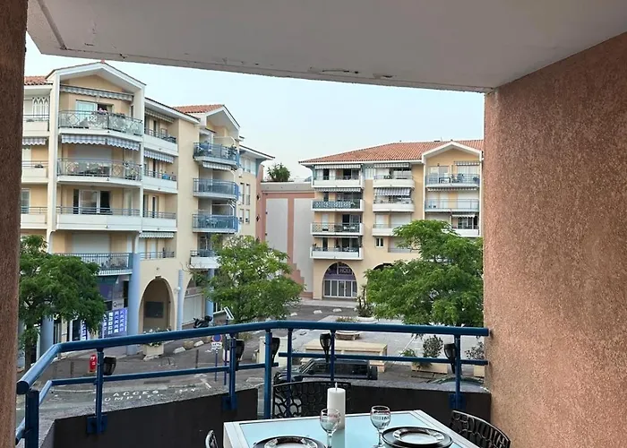 Studio confort port de Frejus