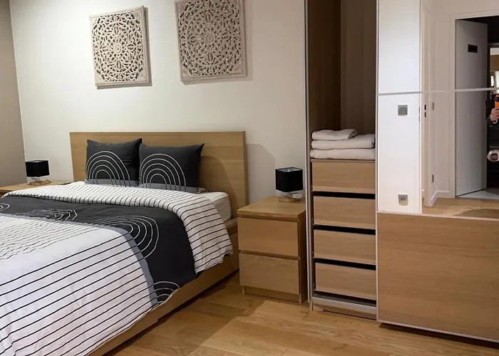 Appartement duplex T3 avec box - Paris Marche de Noël - La Défense - Airport CDG - Parc des expositions - Stade de France - Disney - Astérix - Val D Europe