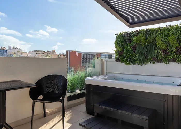 Hôtel avec piscine: Hilton Garden Inn Athens Syggrou Avenue