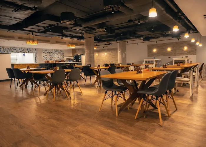 Holiday Inn Camden Lock By Ihg