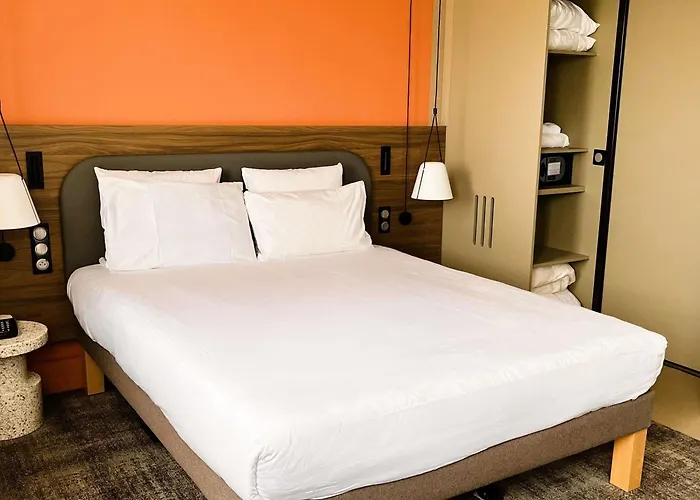 Self Catering: Novotel Suites Clermont Ferrand Polydome