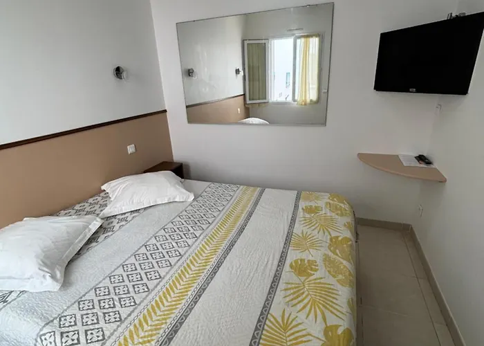 Hotel Myriam Vias Plage