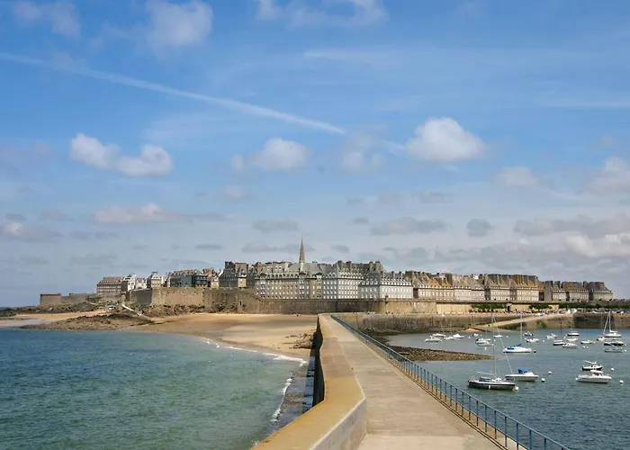  Ibis Budget Saint Malo Centre