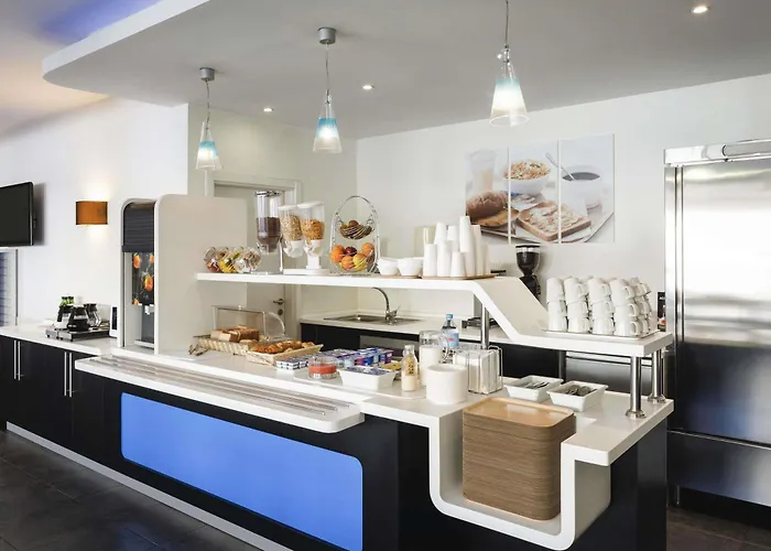 Hôtel Ping Pong: Ibis Budget Malaga Centro
