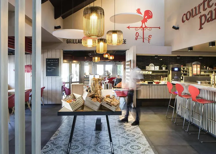 Hotel pres du College: ibis Reims Tinqueux
