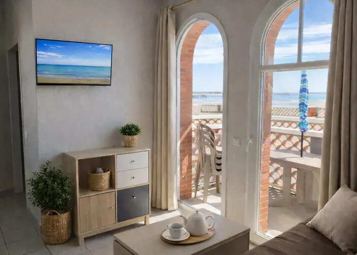 Appartement 43 m2 front de mer 3 clés vacances