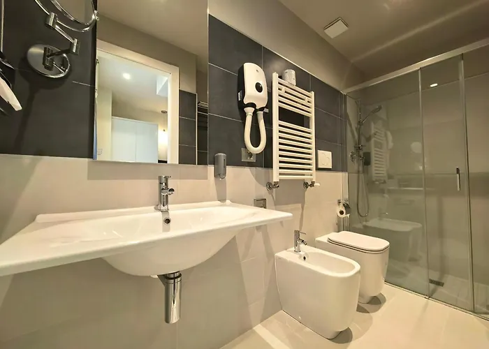 La Dolce Vita Hotel