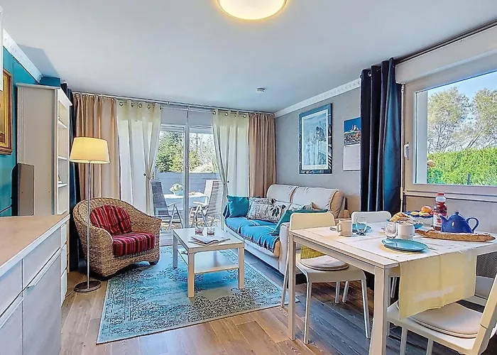 Holiday Home Ty-Rozen By Interhome