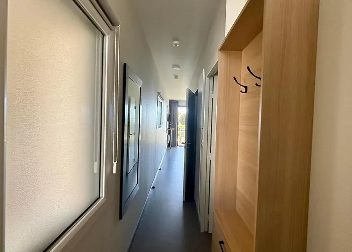 Appartement pour 4 pers avec terrasse, jardin, piscine et accès plage - Animaux admis - FR-1-194-218