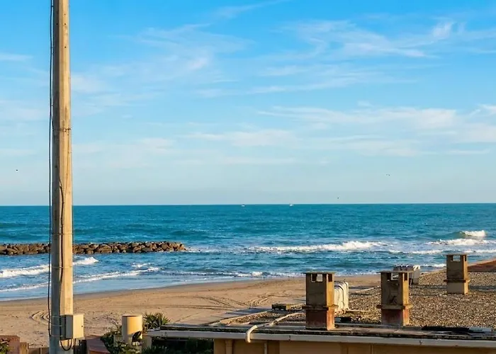 T2 vue exceptionnelle avec accès privé à la plage, wifi, clim - dansnotreappart-com -