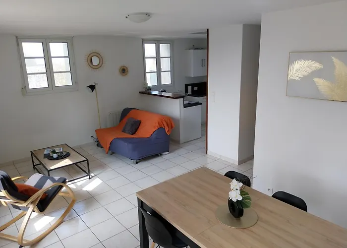 Maison Face au Mont avec extérieur