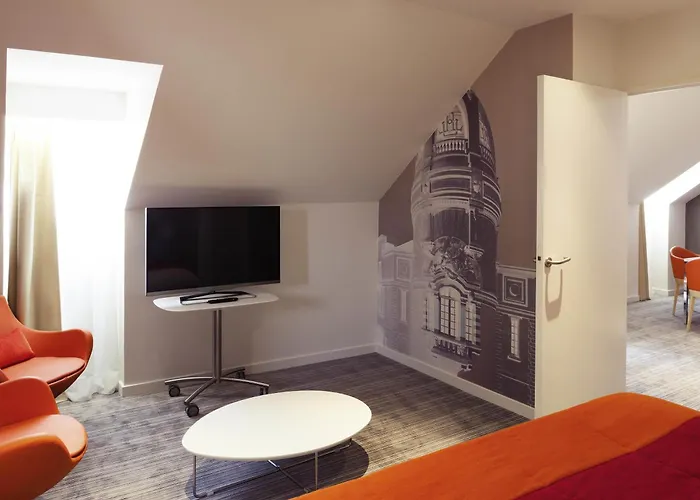 Mercure Nantes Centre Grand Hotel