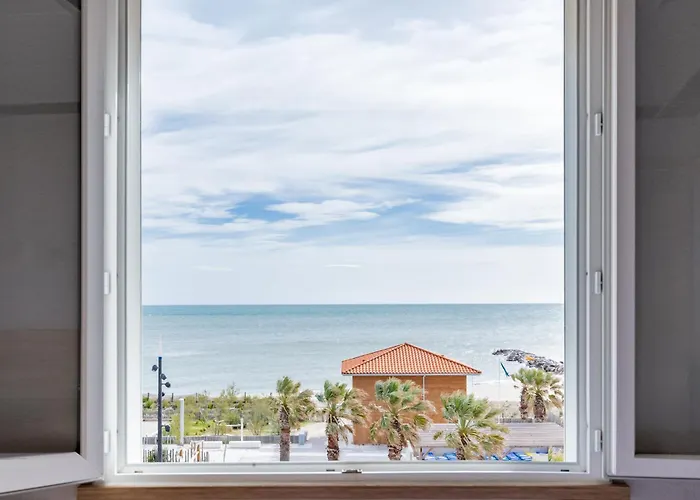 Logis Hôtel Restaurant Mar I Sol