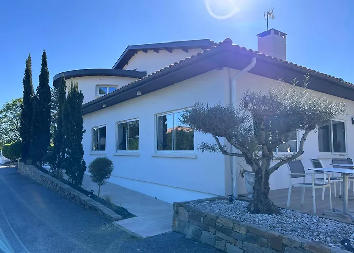 Les Criquets Hôtel Restaurant Spa