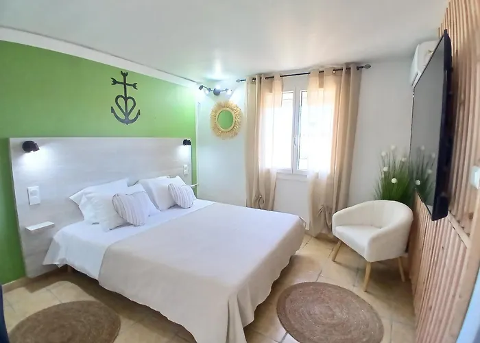 Hotel Boutique Quai D'Azur