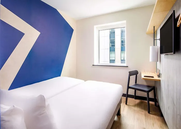 Première Classe La Rochelle Centre - Les Minimes