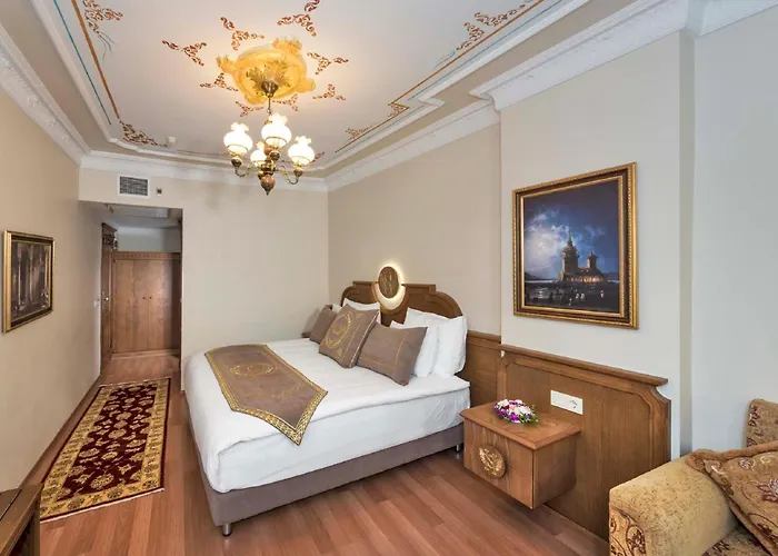 Hôtel Jacuzzi: Hotel Uyan-Special Category