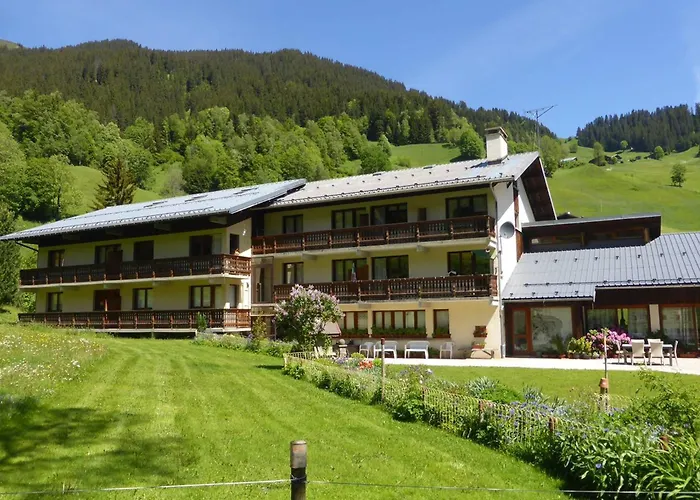 Appartement 46m², 2 étoiles, 6 pers, au pied des pistes, Planay, proche Arêches - FR-1-342-153
