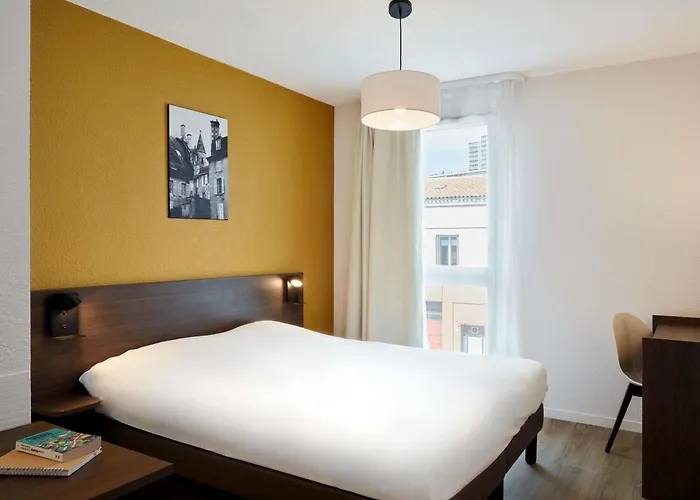 Hôtel: Aparthotel Adagio Access Poitiers