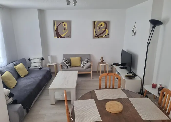 Duplex F3 hypercentre Cherbourg près du port