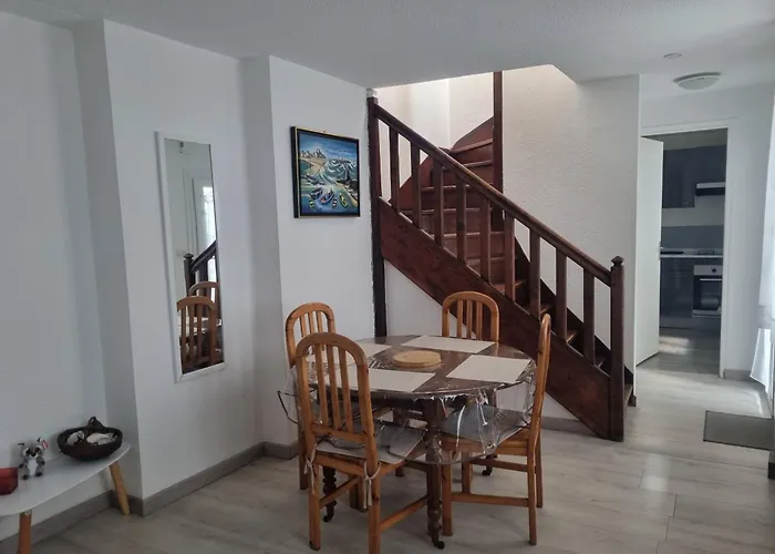 Duplex F3 hypercentre Cherbourg près du port