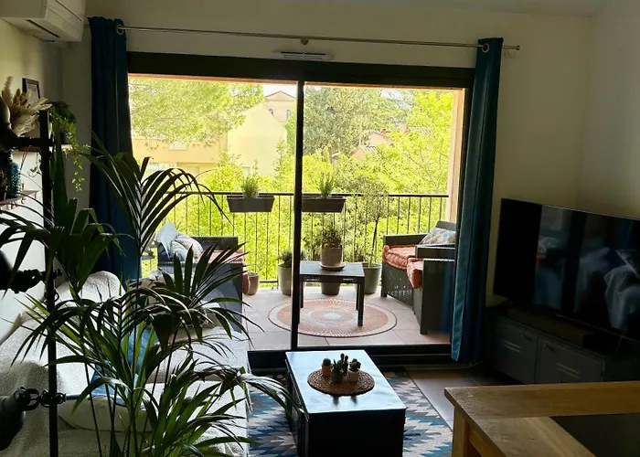 Appartement design au cœur de Montpellier avec parking privé