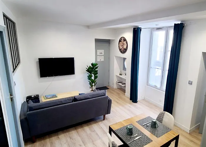 Appart Saint Cyprien + Parking Privatif