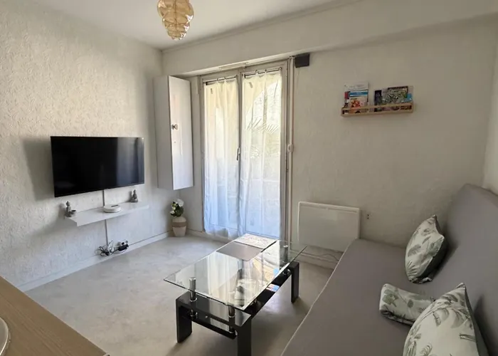 Joli studio avec parking privé