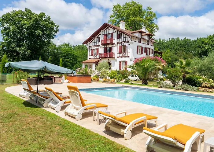  Domaine De Bellegarde
