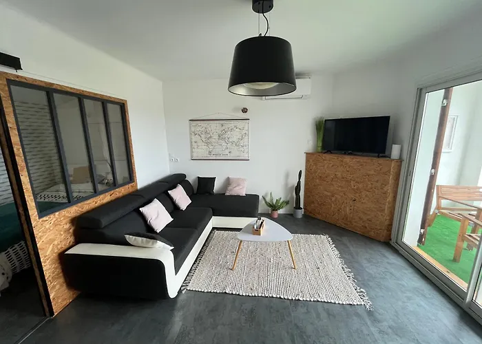 Gîte   la sakalava   vue panoramique faron