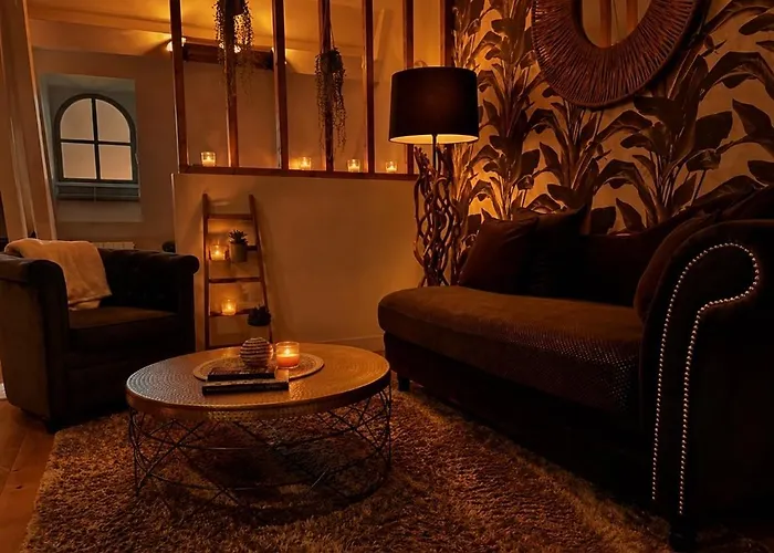 Séjour détente au cœur de MÂCON spa,ciné,bouteille offerte