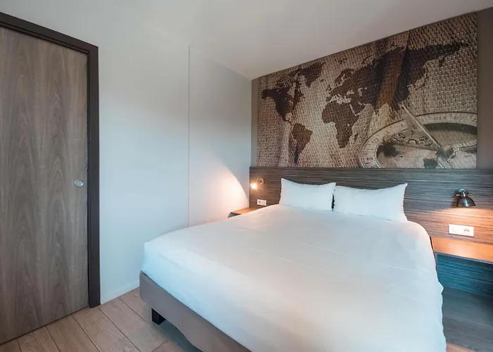  Ibis Styles Hyères Rooftop&Spa
