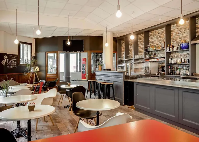 ibis Angers Centre Chateau