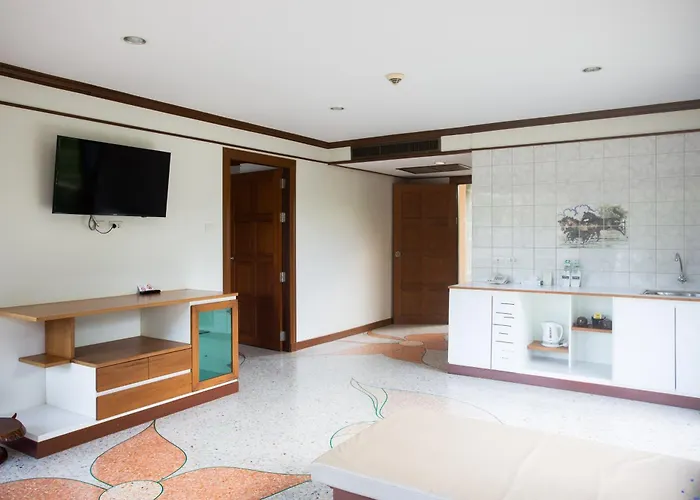 Golden Beach Resort