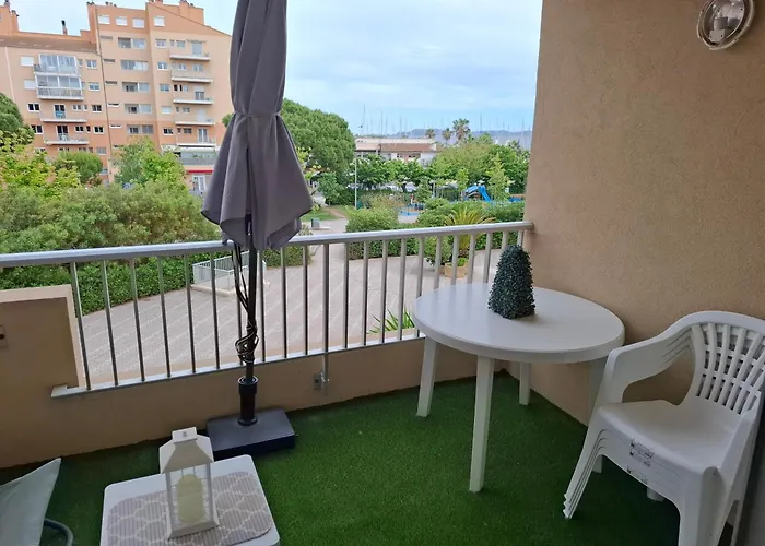Studio Hyeres