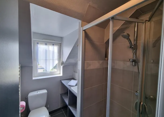 Peaceful Apt At 2 Steps From The Beach