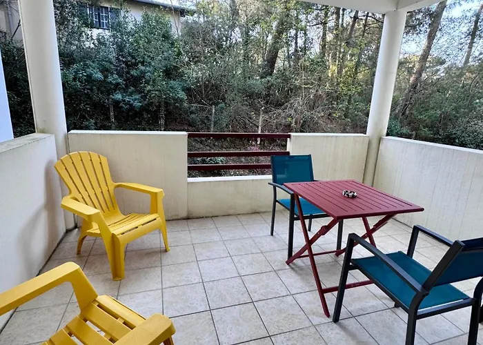 Studio à côté du lac avec terrasse