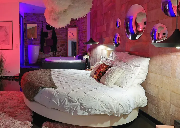 Le Lovt - LOVE ROOM